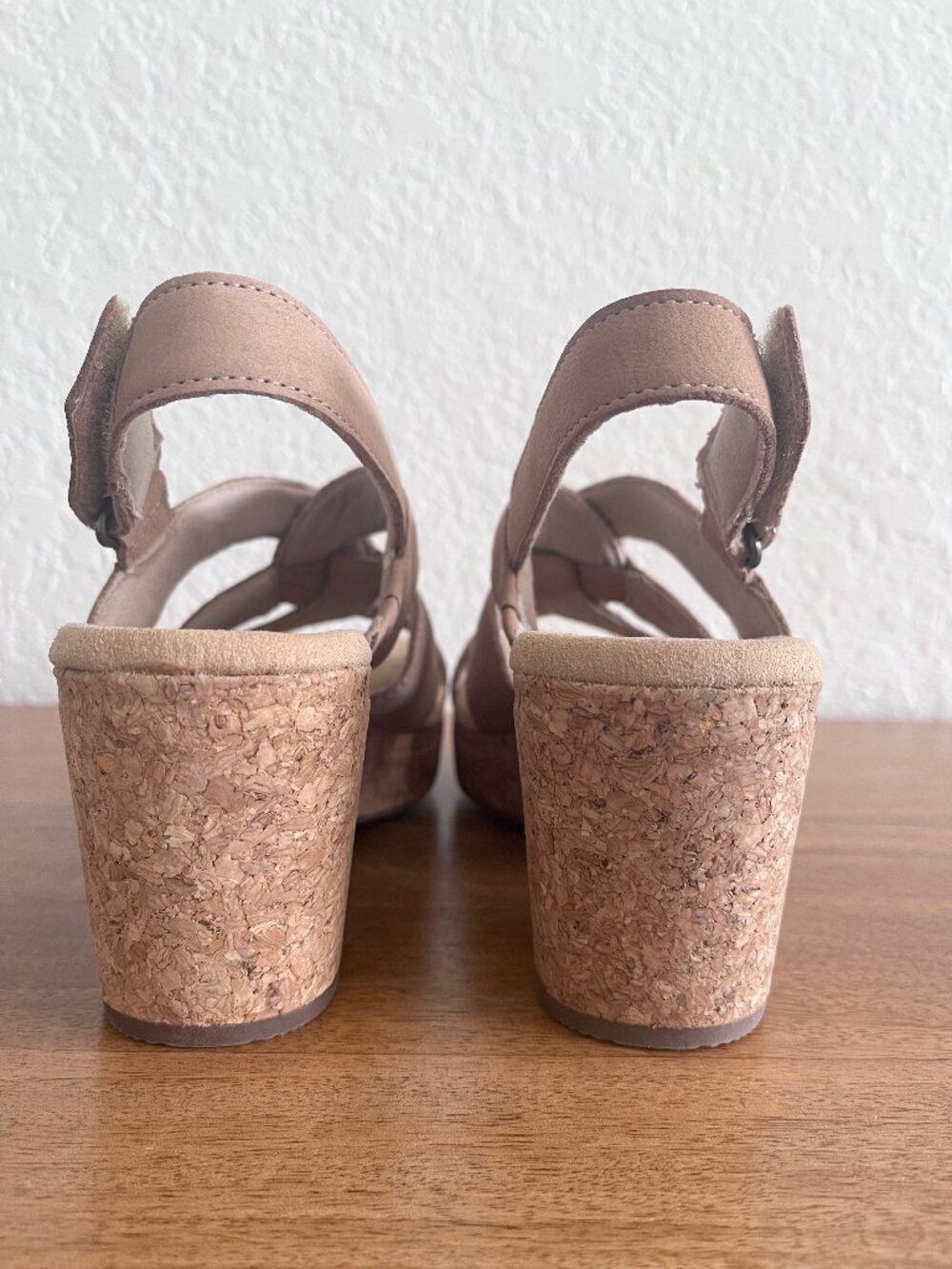 Clarks Collection Giselle Beach Sand Suede Wedge Platform Sandal 6 - Picture 12 of 15
